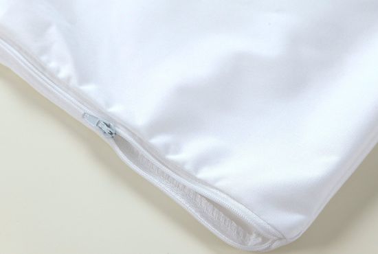 Taie d'oreiller hypoallergénique zippée imperméable